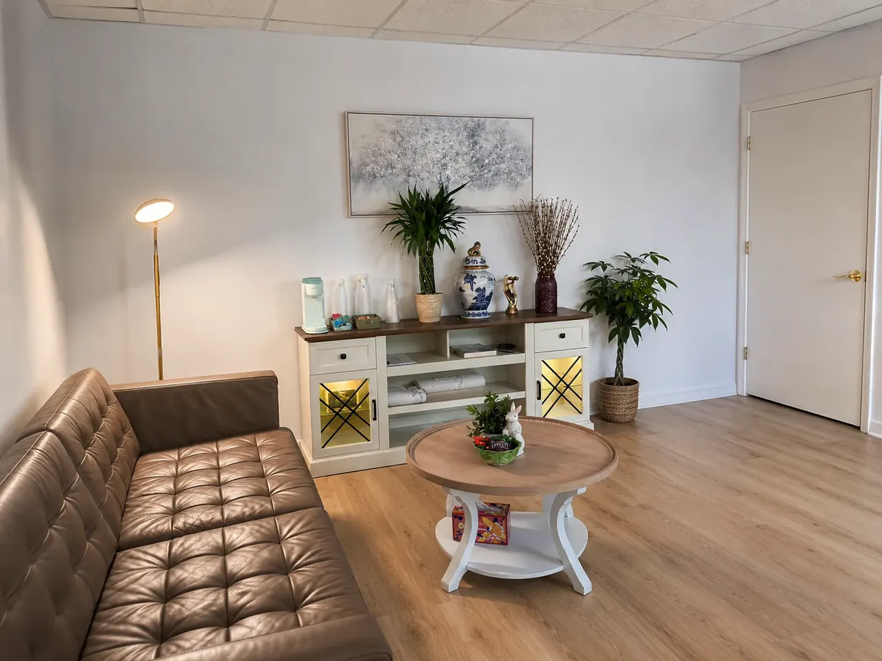 Calm interior and waiting area at Renew Bodyworks Massage & Spa in Pinellas Park FL